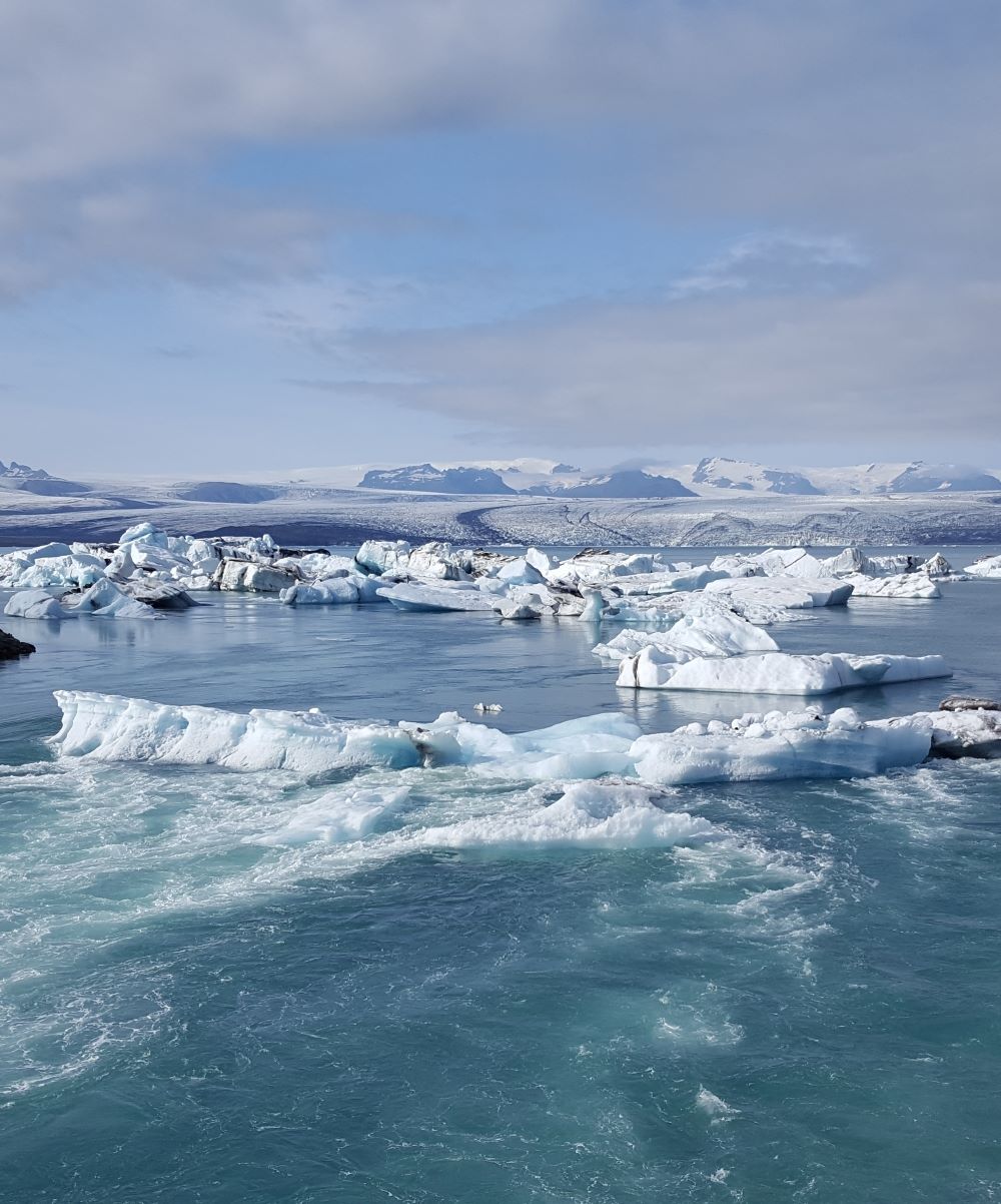 Vacation Iceland vs. Real&nbsp;Iceland